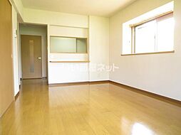 グランツユー 0101 1階1LDKのリビング/ダイニング