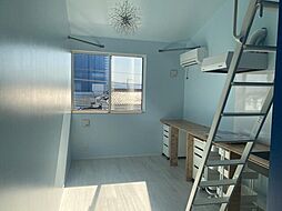 オリンポスヒル N 1階ワンルームのリビング/ダイニング