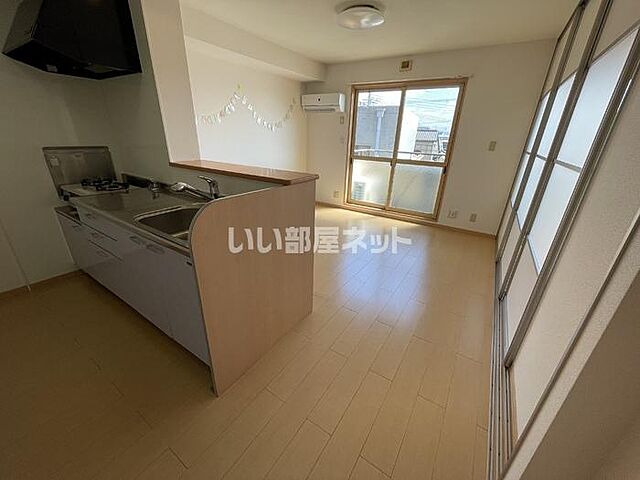 リビング/ダイニング