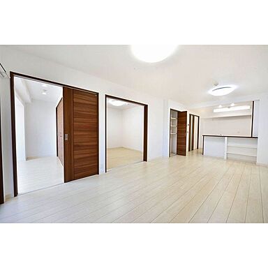 リビング/ダイニング