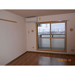 グランヴォワリエ 203 2階1Kのリビング/ダイニング