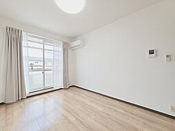 ベルエポック・アイ 202 2階1Kのリビング/ダイニング