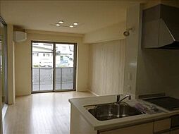 フォーブール馬場町 105 1階1LDKのリビング/ダイニング