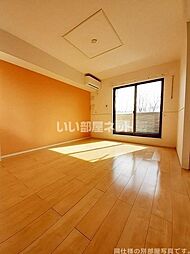 ｎａｔｕｒｅ　II 203 2階2LDKのリビング/ダイニング