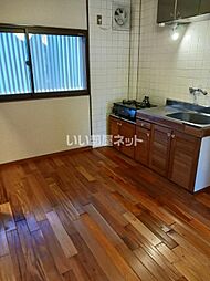 ユトリロ宮ノ西 102 1階2DKのリビング/ダイニング