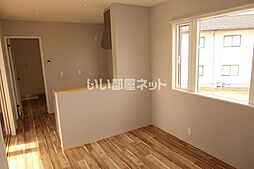 ケリア 203 2階1DKのリビング/ダイニング