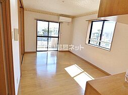 Ｙ・Ｉ壱番館 202 2階3LDKのリビング/ダイニング