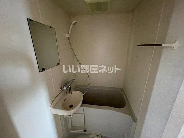 浴室