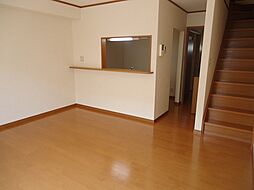 リジエールD棟 102 1階2LDKのリビング/ダイニング