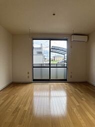 コーラルタウンＤ 102 1階2LDKのリビング/ダイニング