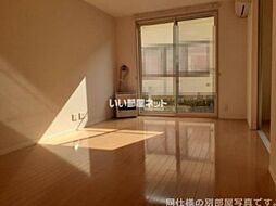 シャーメゾンＬ 201 2階2LDKのリビング/ダイニング