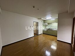 セントラルハイツ中山 402 4階3LDKのリビング/ダイニング