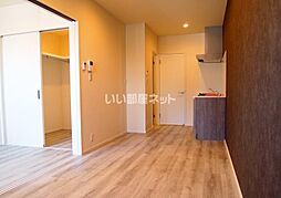 Ozec 隼人 Ａ（オゼックハヤトA） 102 1階1SLDKのリビング/ダイニング