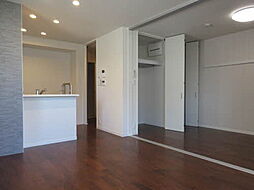 アルバ 102 1階1LDKのリビング/ダイニング