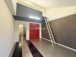 ポルチーニ 202 2階1DKのリビング/ダイニング