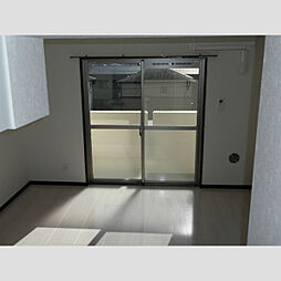 プリオール 202 2階ワンルームのリビング/ダイニング