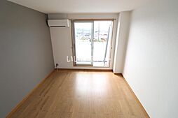 プラチナコート 305 3階1Kのリビング/ダイニング