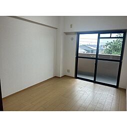 ファミール宮 3LDKの写真