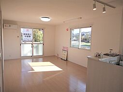 グランモア上冨居I 102 1階1LDKのリビング/ダイニング