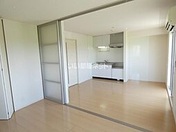 グランモアキワラ　B棟 B102 1階2DKのリビング/ダイニング