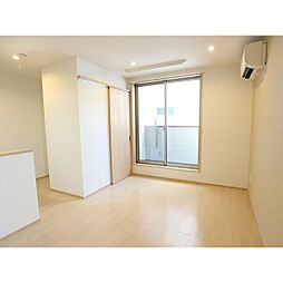 GRANDTIC妙音通 103 1階1LDKのリビング/ダイニング