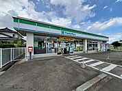 【コンビニエンスストア】ファミリーマート 村田小泉店まで720ｍ