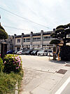 【小学校】真津山小学校まで2093ｍ