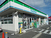 【コンビニエンスストア】ファミリーマート 大津神領二丁目店まで128ｍ