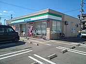 【コンビニエンスストア】ファミリーマート 富山豊田本町店まで1298ｍ