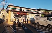 【コンビニエンスストア】セブンイレブン 秦野堀山下店まで2033ｍ