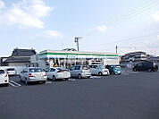 【コンビニエンスストア】ファミリーマート 坂之上店まで840ｍ