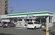 【コンビニエンスストア】ファミリーマート 長野五分一店まで69ｍ