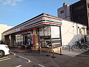 【コンビニエンスストア】セブンイレブン 奈良八軒町店まで526ｍ