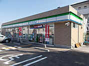 【コンビニエンスストア】ファミリーマート 栗東小柿十丁目店まで691ｍ