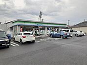 【コンビニエンスストア】ファミリーマート 鈴鹿桜島二丁目店まで640ｍ