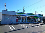 【コンビニエンスストア】ファミリーマート 浜松天龍川町店まで301ｍ
