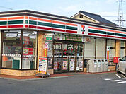 【コンビニエンスストア】セブンイレブン新堤店まで1077ｍ