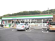 【コンビニエンスストア】ファミリーマート周南下上店まで779ｍ