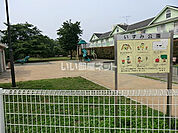 【公園】いずみ公園まで892ｍ