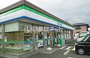 【コンビニエンスストア】ファミリーマート 有田宮崎店まで167ｍ