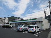 【コンビニエンスストア】ファミリーマート富野インター店まで908ｍ