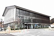 【市役所・区役所】石川町役場まで790ｍ