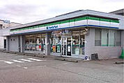 【コンビニエンスストア】ファミリーマート　金沢額新保店まで1218ｍ
