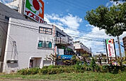 【スーパー】Izumiya(イズミヤ) 交野店まで707ｍ