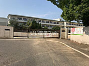 【小学校】由布川小学校まで474ｍ