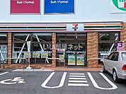 【コンビニエンスストア】セブンイレブン 松井山手店まで693ｍ