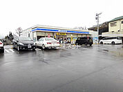 【コンビニエンスストア】ローソン 久留米上津町店まで1208ｍ