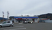 【コンビニエンスストア】ローソン 紀伊内原駅前店まで825ｍ