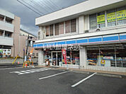 【コンビニエンスストア】ローソン 長野本郷駅前店まで439ｍ