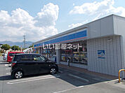 【コンビニエンスストア】ローソン甲府上町店まで667ｍ